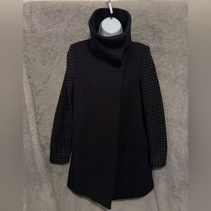 Beautiful Zara Wool Coat Womens XS Navy Blue Studded Arms Open Front High Neck